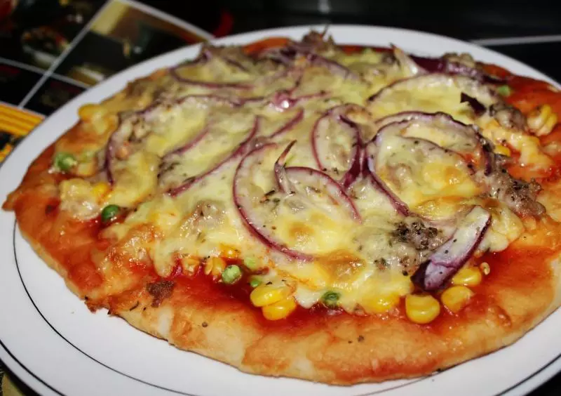 意式黑椒猪肉披萨