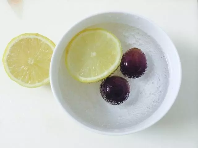 柠檬+葡萄+雪碧（超简单）