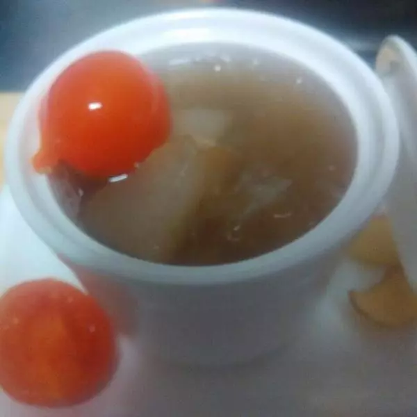 银耳梨汤