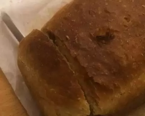 核桃+葡萄干全麦主食面包
