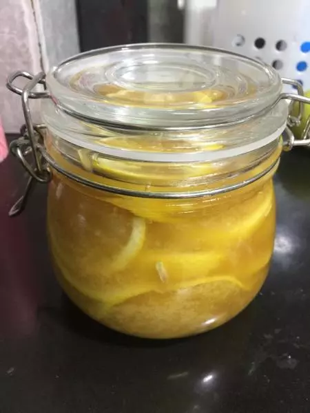 柠檬生姜蜂蜜饮