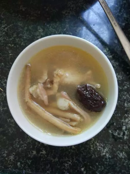 茶树菇猪肚鸡汤