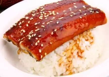 一碗绝妙的日式蒲烧鳗鱼饭【烤箱版】