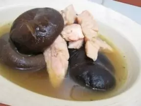 三文魚香菇味增湯
