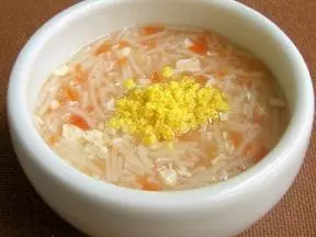 胡萝卜豆腐蛋黄面