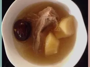 玉竹百合苹果汤