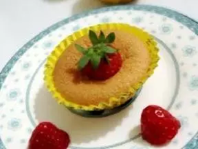 草莓纸杯虎蛋糕